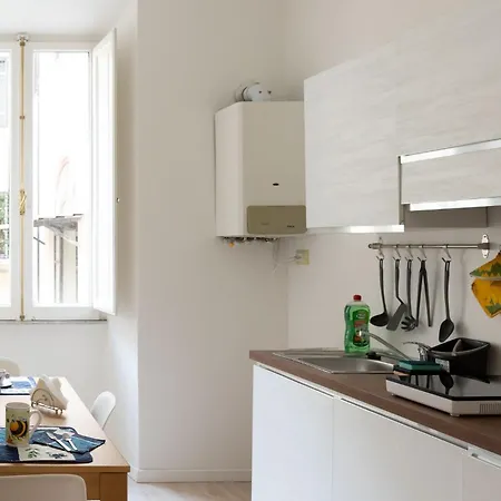 Rossovino A Apartmán *